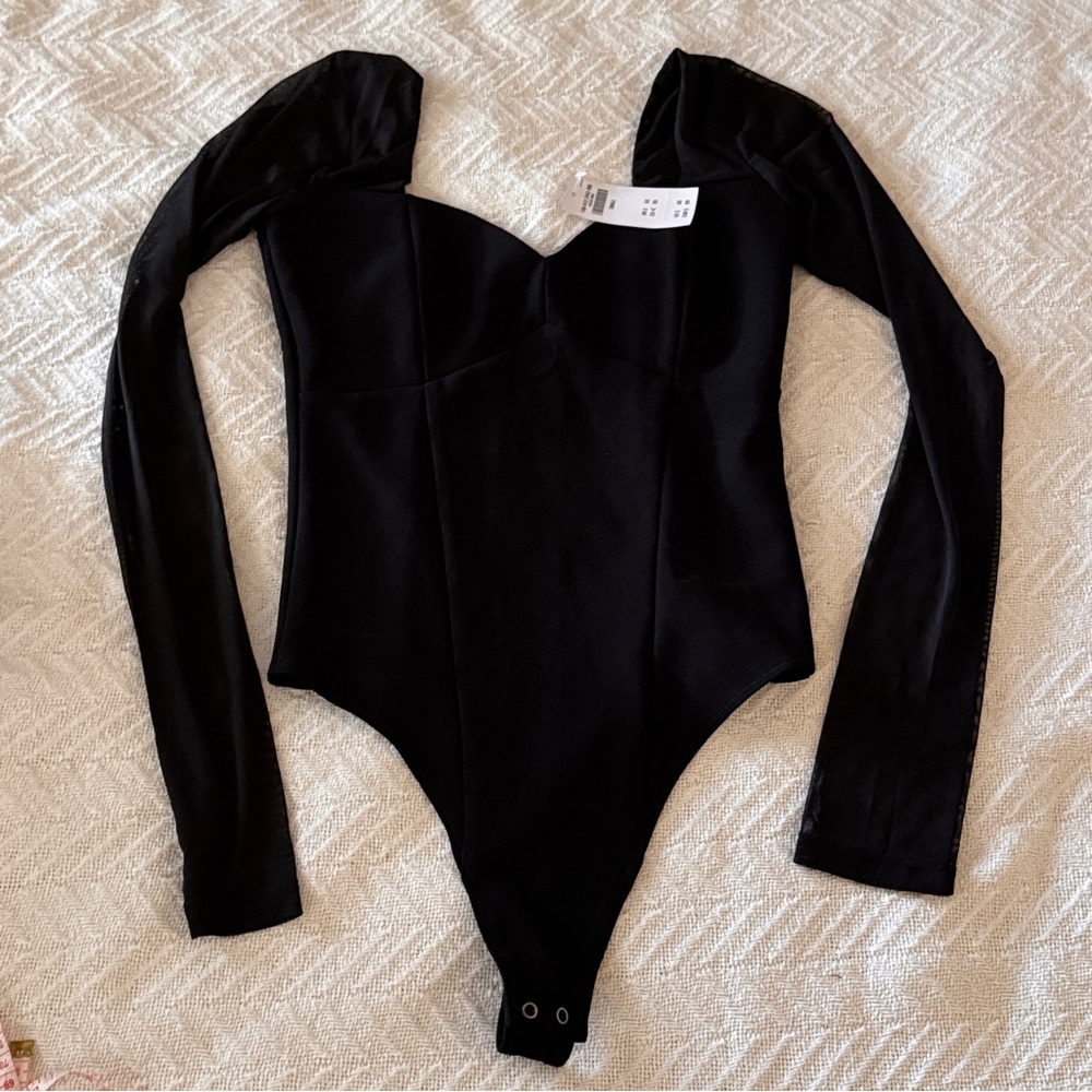 NWT Abercrombie Long-Sleeve Mesh Crepe Sweetheart Bodysuit in Black - Picture 4 of 15